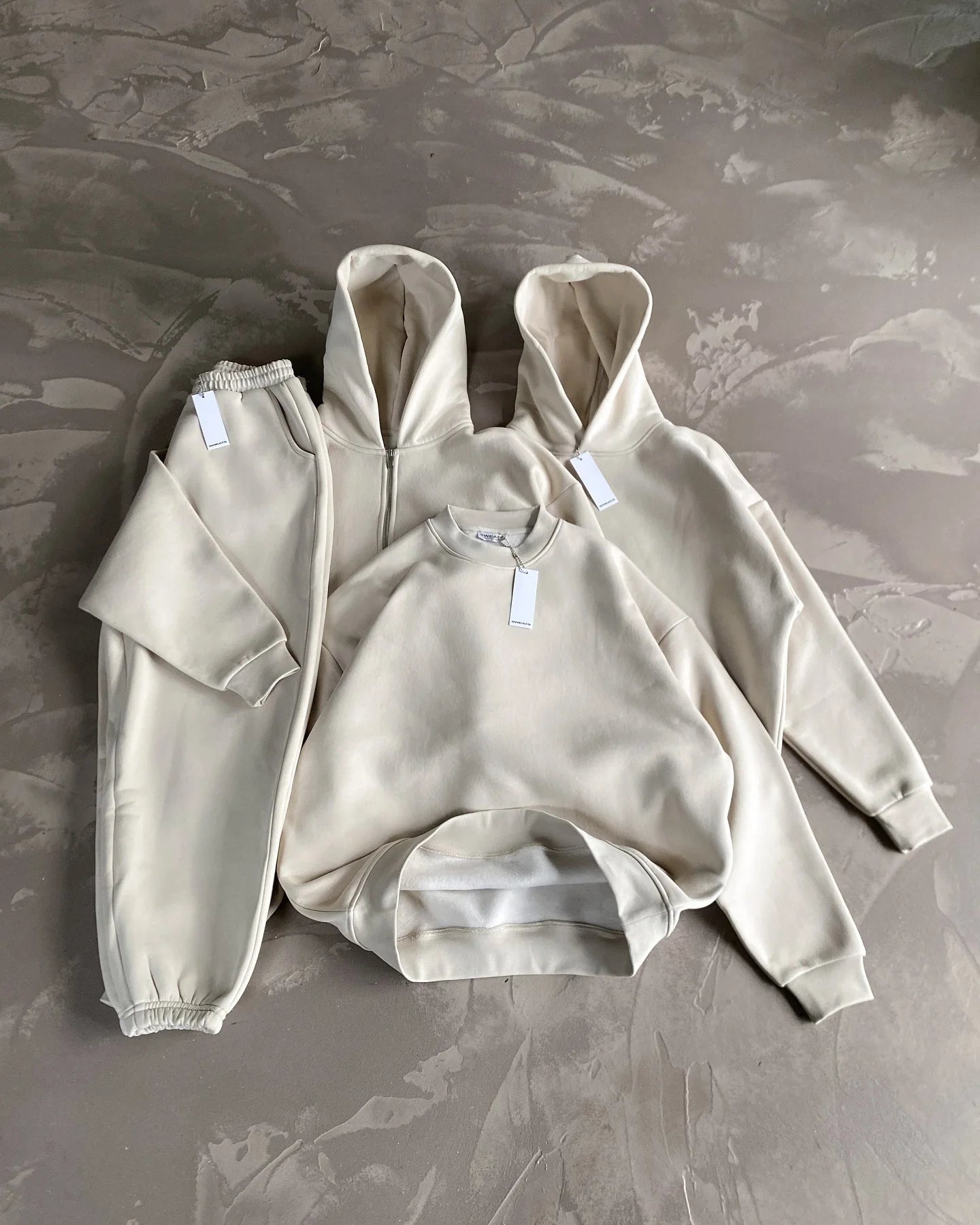 Custom Oversized Heavyweight Hoodies - 100% Cotton Fleece, 500 GSM, Perfect for Personalization!